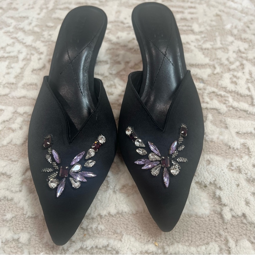 Zyne Slip On Jeweled Pointed Toe Mules